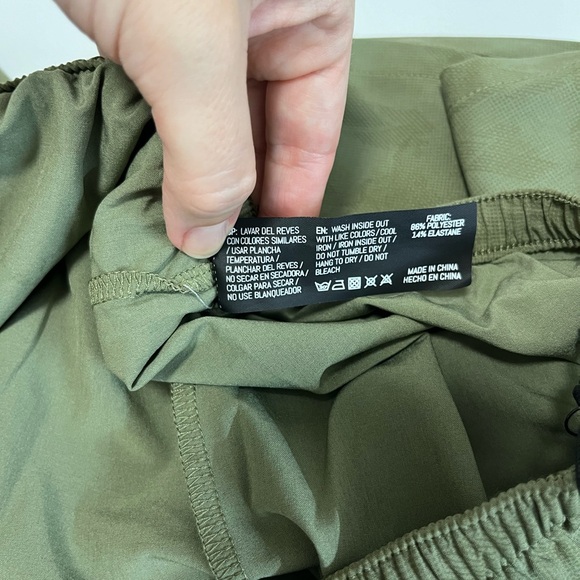 Alphatele Mens Dynamic Short - Picture 3 of 9